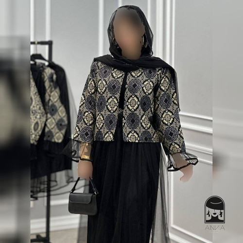 ست کت دامن زنانه مدل نازپری جنس کت تافته فری سایز 38 46