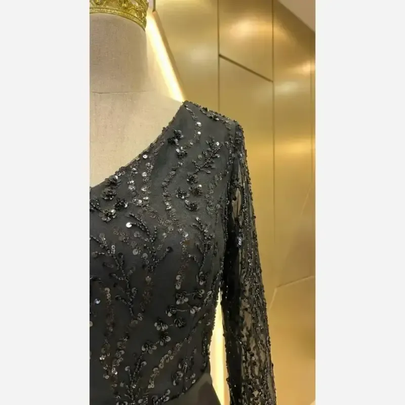 پیراهن مجلسی زنانه مدل چیچک بالاتنه حریر پولک ترک رنگ مشکی سایز بزرگ