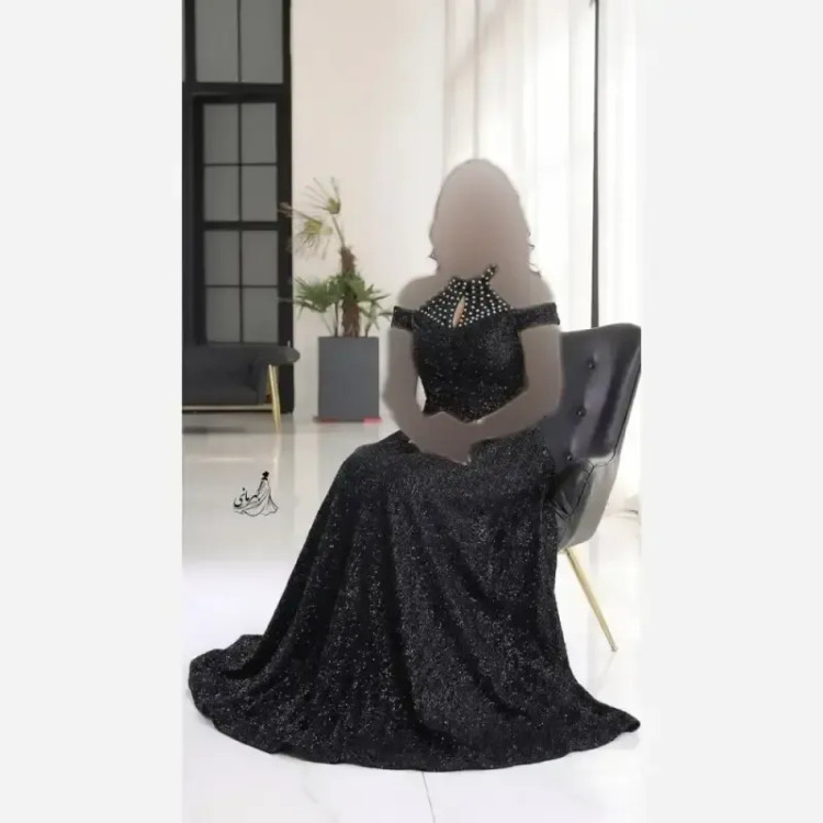 پیراهن مجلسی زنانه دانتل چمنی مشکی کاپدار نگین دار سایز 38 تا 52