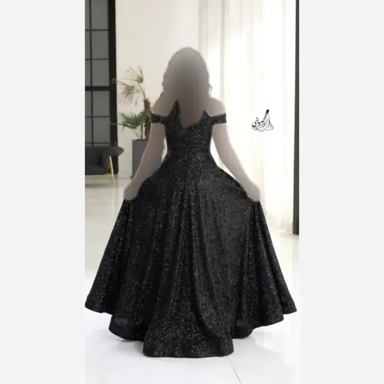 پیراهن مجلسی زنانه دانتل چمنی مشکی کاپدار نگین دار سایز 38 تا 52