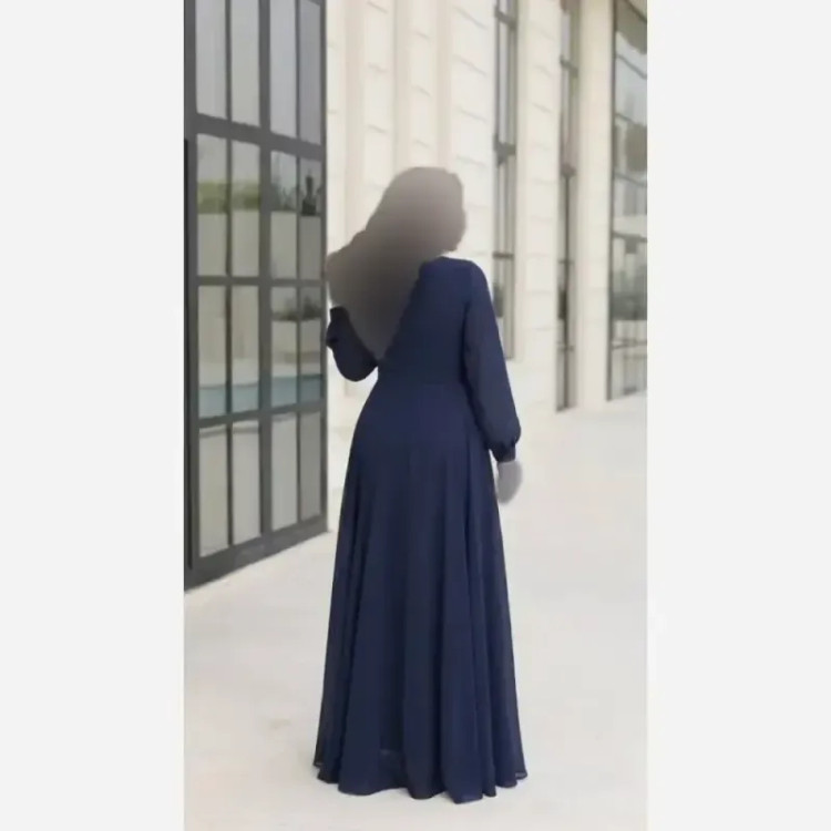 پیراهن مجلسی زنانه کرپ حریر سنگ دوزی شده کاپدار سایز بزرگ مشکی و سورمه ای