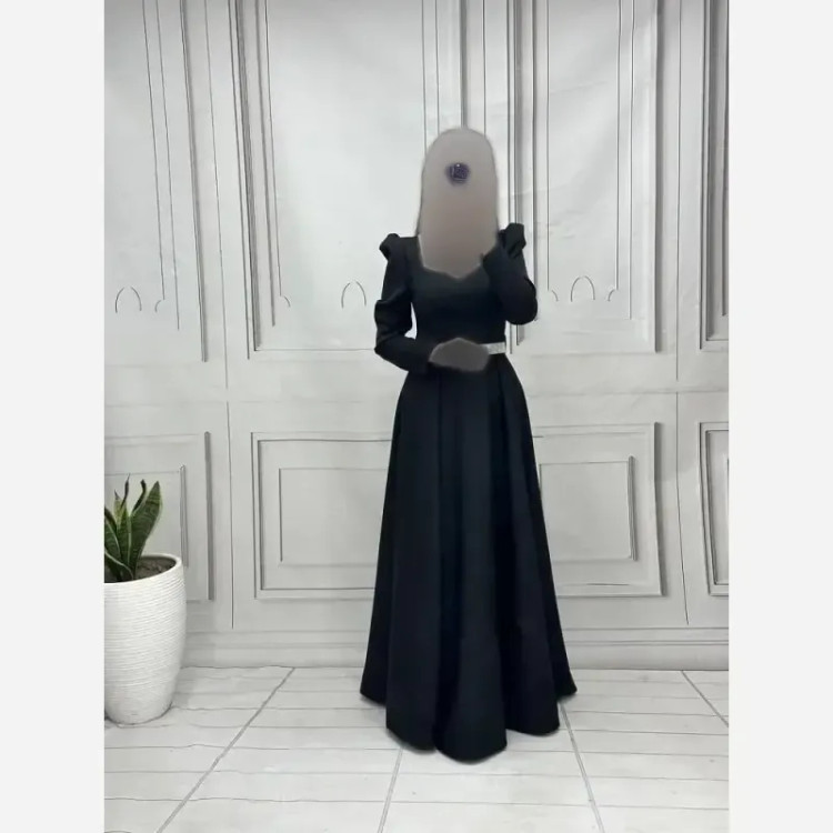 مانتو سیمین جنس کرپ مازراتی قد 150 رنگ مشکی و سبز سایز 38 تا 50
