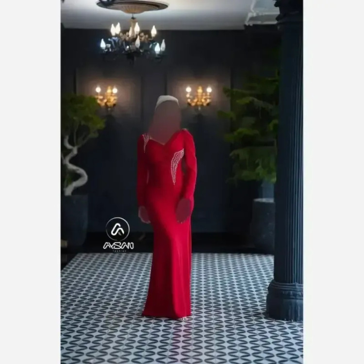 ماکسی مجلسی مدل مانیسا جنس کرپ دالقیچ نگیندار