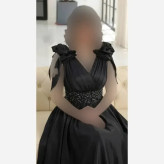 ماکسی زنانه مدل لاله ساتن تافته گرم بالا رنگ مشکی سایز 1 تا 3 کاپدار
