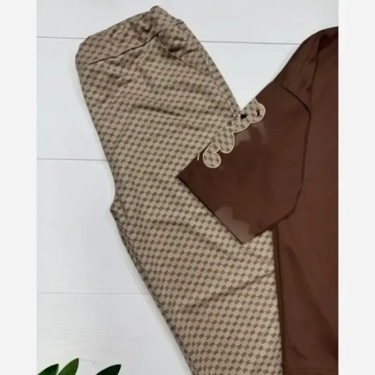 ست تیشرت و شلوار لویی جنس پنبه گلکسی رنگ شکلاتی و کرم نسکافه ای سایز فری 38 تا 46