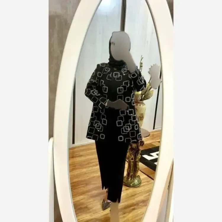 ست کت شلوار مجلسی زنانه مدل خوشه جنس مازراتی رنگ مشکی