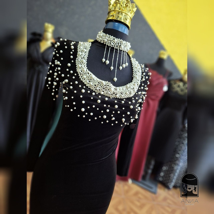 ماکسی زنانه مدل لنا گردنبندی جنس مخمل مرواریدی سایز ۱ تا ۳