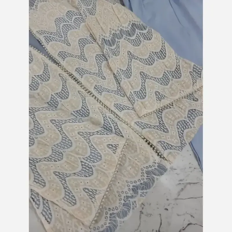 ست کت و شلوار مجلسی زنانه جنس گیپور دانتل و شلوار مازراتی