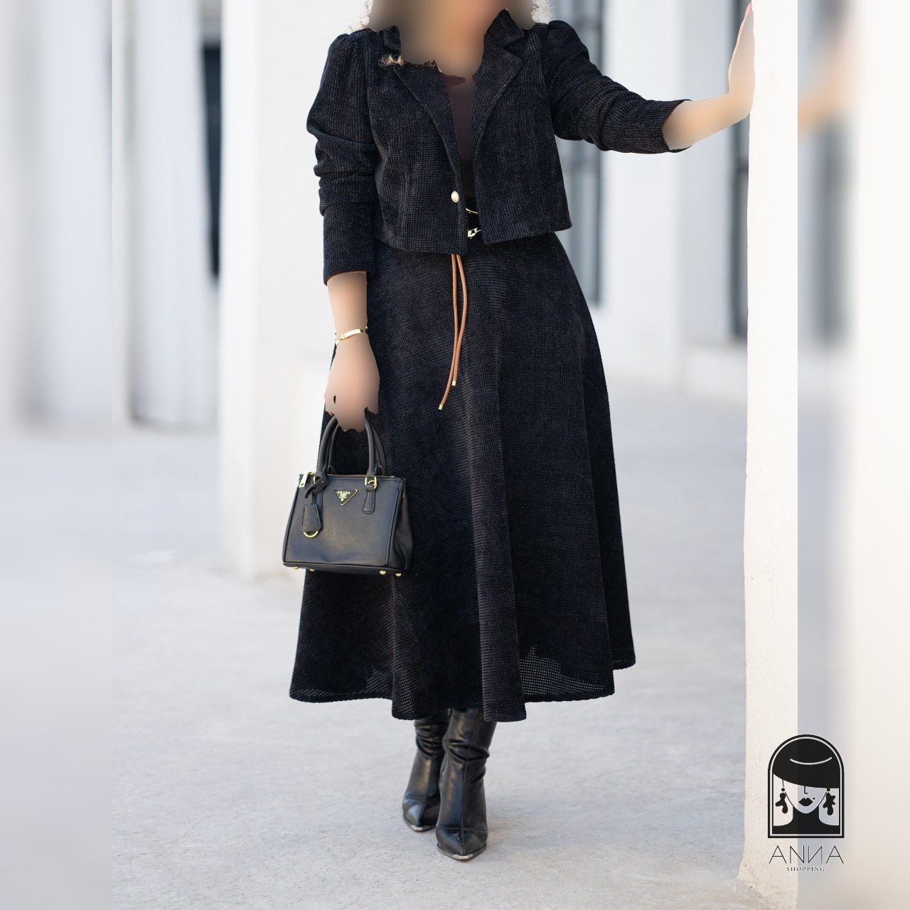 ست کت دامن زنانه مدل رعنا جنس مخمل کبریتی سایز ۱ تا ۲