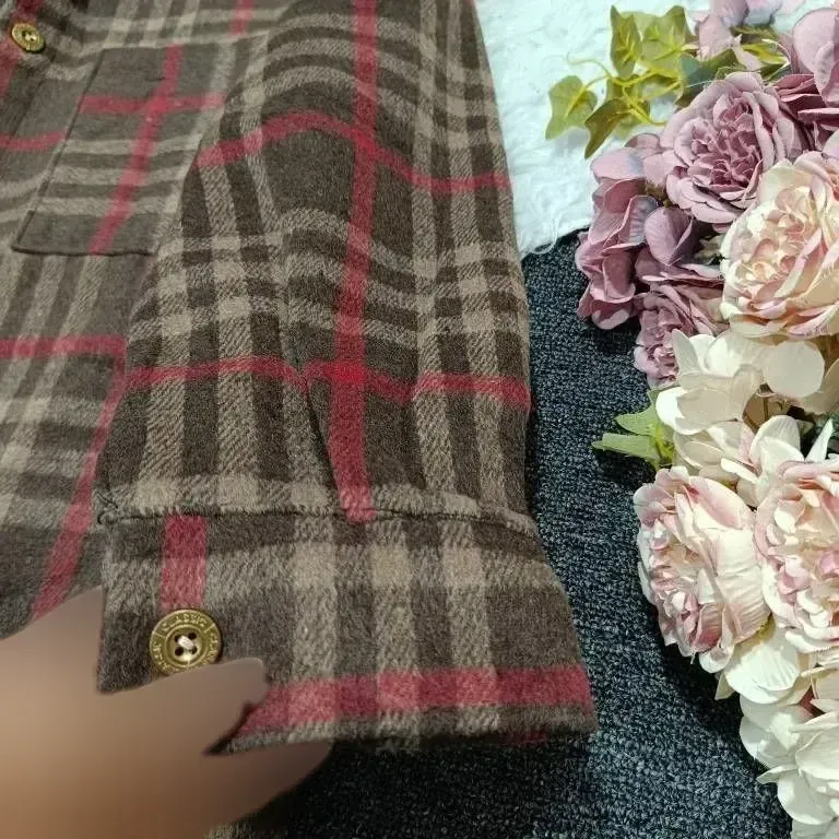 شکت پشمی موهر دار خارجی چهارخونه فری سایز زنانه