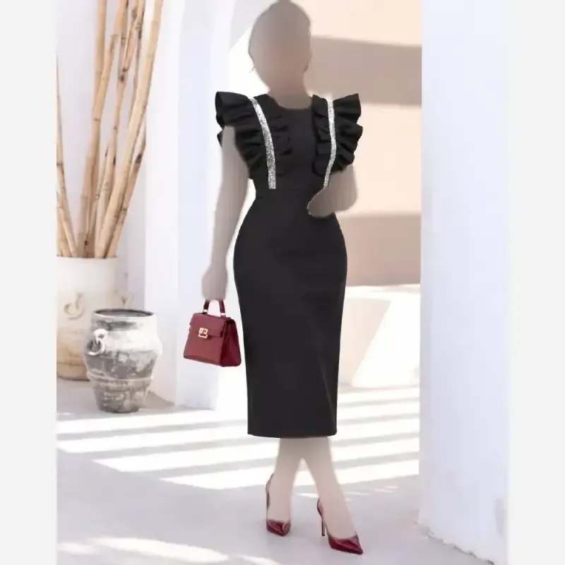 پیراهن مجلسی زنانه مشکی جنس غواصی درجه یک خارجی آستین چیندار لمهدوزی شده سایز 38 تا 44