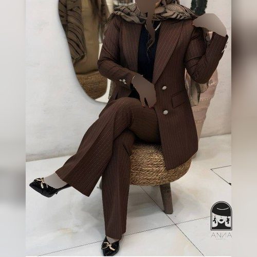 ست زنانه مدل دیپلمات نگار جنس کتان پلاس جلوکت لایی خورده سایز بزرگ هم داره کیفیت هم فوقالعاده عالی